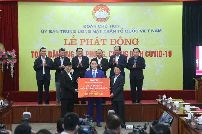 Hưởng ứng lời kêu gọi hỗ trợ chung tay đẩy lùi Covid 19, Ngân hàng TMCP Hàng Hải Việt Nam (MSB) đã đóng góp kinh phí 10 tỷ đồng hỗ trợ cho công tác này