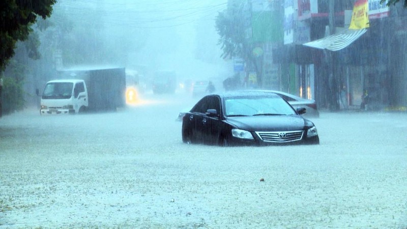Nhiều nơi ở Quảng Ninh ngập sâu sau mưa lớn kéo dài ảnh 2