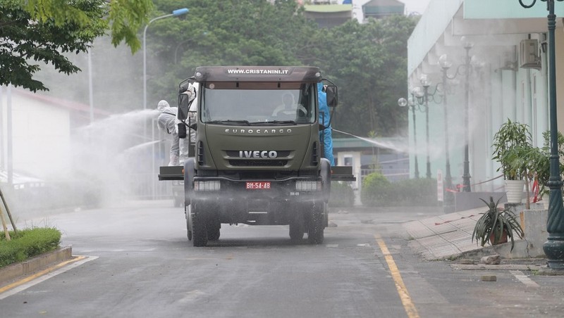 Phun khử khuẩn ở Bệnh viện K. Ảnh: Bệnh viện K