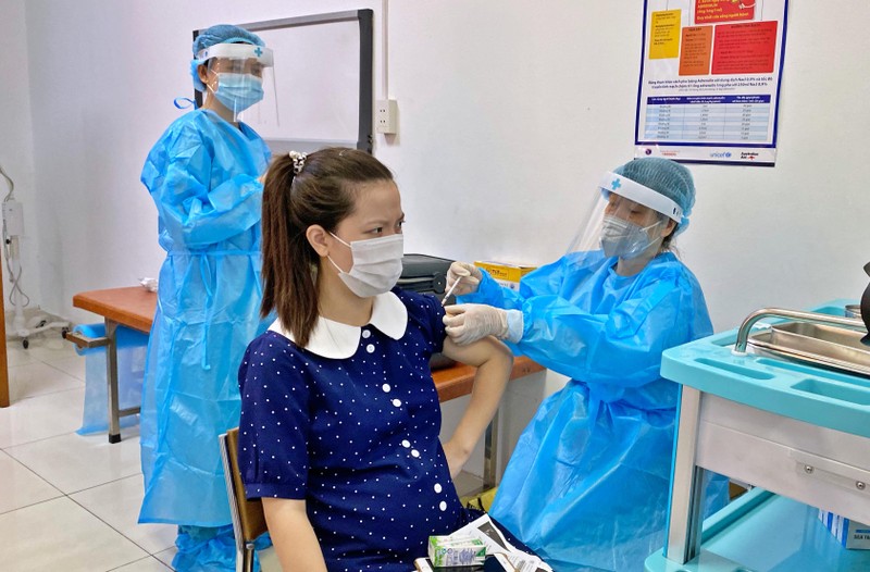 Hơn 500 thai phụ được tiêm vaccine ngừa COVID-19 ảnh 5