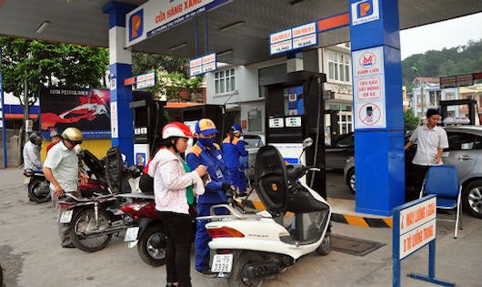 Đồng loạt tăng giá dầu từ 15h hôm nay