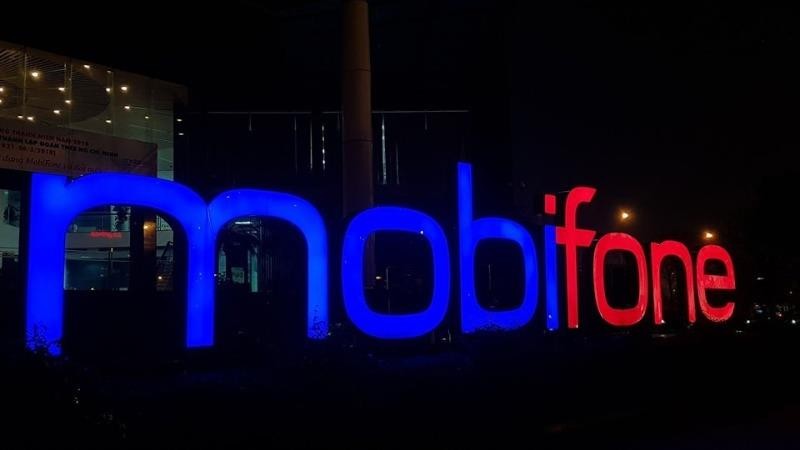 Tháng 7: Đổi sim 4G MobiFone dễ trúng Iphone X