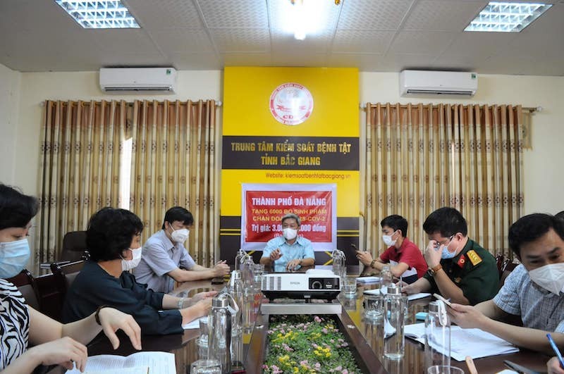 Bộ phận thường trực đặc biệt của Bộ Y tế họp tại Bắc Giang