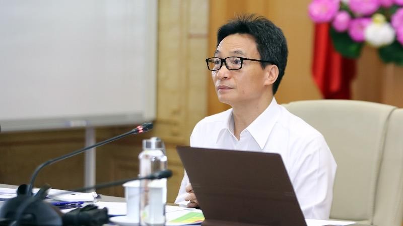 Phó Thủ tướng Vũ Đức Đam chủ trì cuộc họp sáng 22/4.