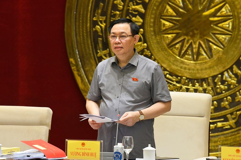 Chủ tịch QH Vương Đình Huệ yêu cầu phải chuẩn bị từ sớm, từ xa, nhiều vòng cho ý kiến.