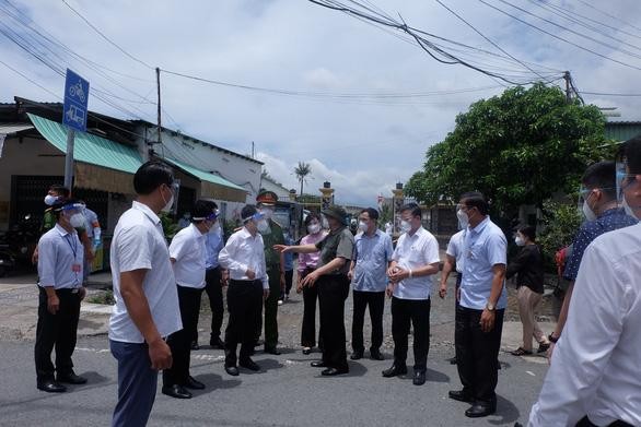 Thủ tướng: 'Chịu khó, chịu khổ lúc này để nhanh bình thường trở lại' ảnh 1