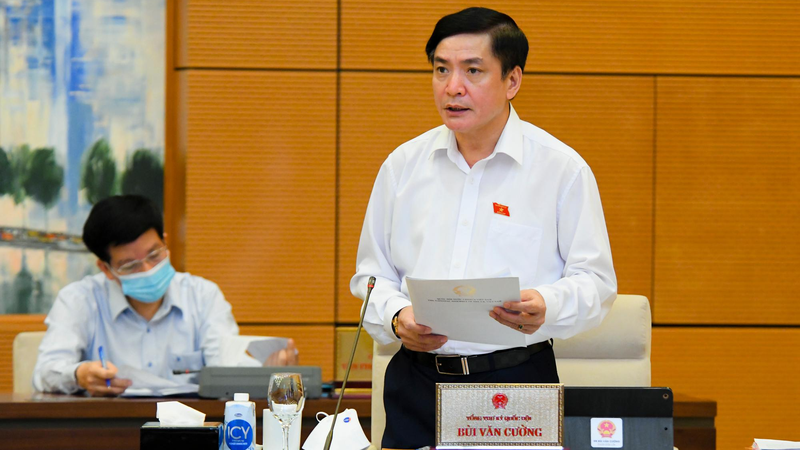 Tổng Thư ký Quốc hội, Chủ nhiệm Văn phòng Quốc hội Bùi Văn Cường.