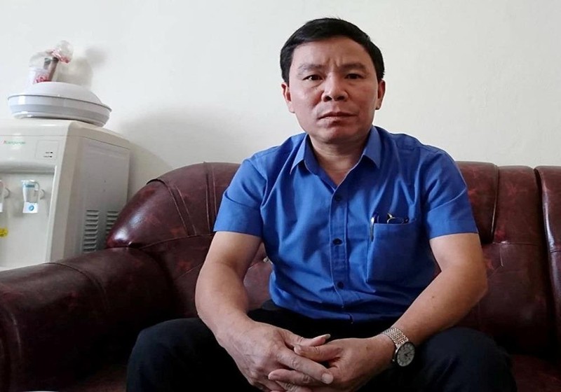 Ông Trần Anh Tấn - Chủ tịch UBND xã Hưng Đông xác nhận địa phương có một người bị mất liên lạc ở Anh...