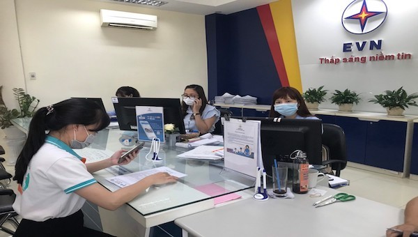 Xác định nhiệm vụ chính trị quan trọng, PC Thừa Thiên Huế quyết tâm và chủ động, sẵn sàng, đảm bảo cấp điện an toàn, ổn định phục vụ chống dịch cũng như bầu cử.