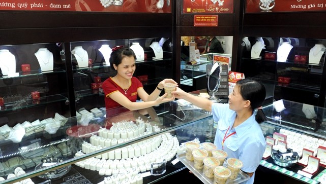 Nhân viên Bảo Tín Minh Châu “sướng như tiên”