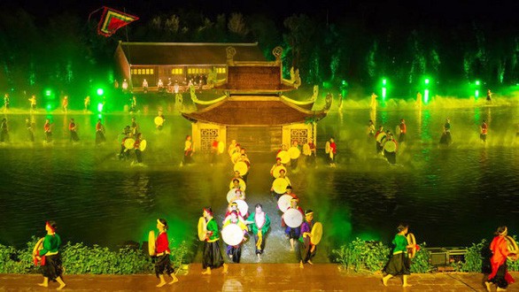 Tòa án đã phán quyết quyền sở hữu kịch bản vở diễn thực cảnh "Ngày xưa" thuộc về Công ty Tuần Châu Hà Nội
