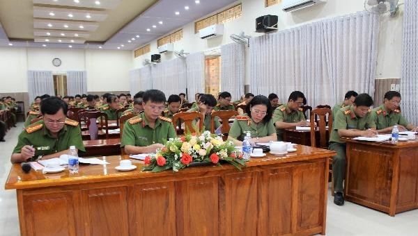 Toàn cảnh hội nghị