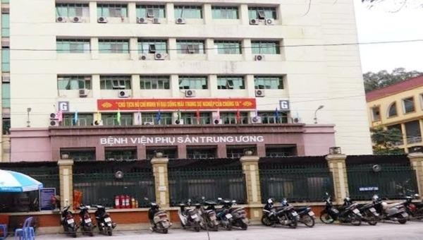 Nữ công nhân vệ sinh bị hành hung khi làm việc trong khuôn viên bệnh viện