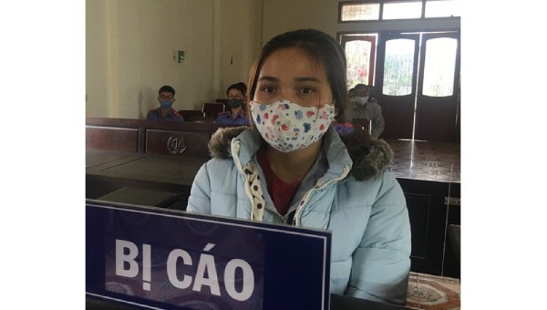 Bị cáo Lê Nữ Lan Na lĩnh án 2 năm 6 tháng tù