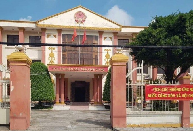 Dư luận hi vọng TAND tỉnh Kiên Giang làm rõ những điểm mờ trong vụ giết người tại cảng cá Tắc Cậu.