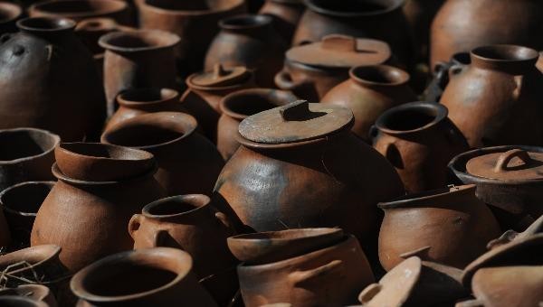 Sản phẩm gốm Chu Ru.