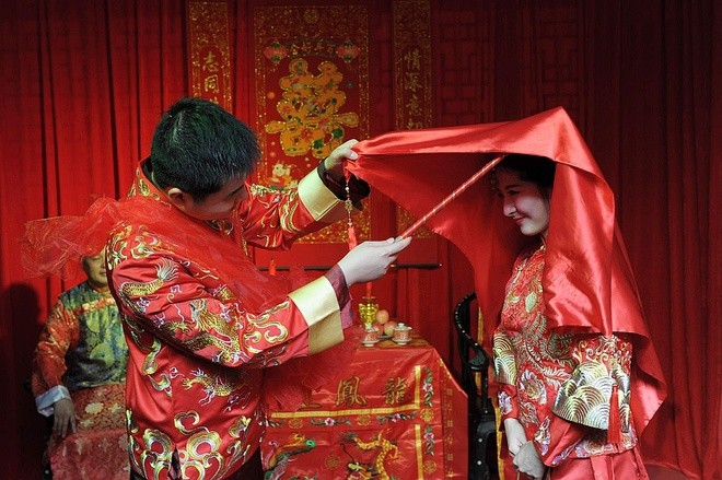 Đàn ông Trung Quốc nguy cơ ế vợ nếu không có “tiền tỷ” trong tay