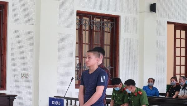 Bị cáo Vi Văn Quyết.
