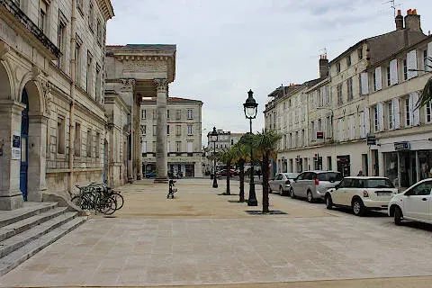 Một góc thị trấn Rochefort.