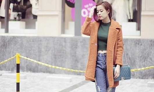 Cá tính phối đồ với quần jean boyfriend cho mùa đông