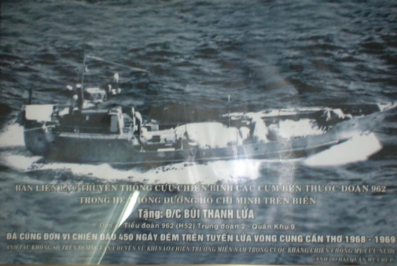 Tàu không số chiến đấu 450 ngày đêm trên tuyến lửa vòng cung Cần Thơ (ảnh do bà Lan cung cấp).