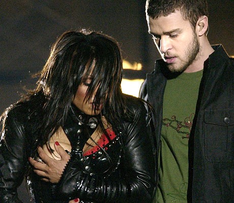 Sự cố rùm beng của Janet Jackson. Ảnh: Telegraph