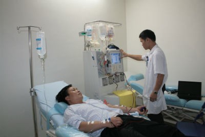 Một bệnh nhân đang chuẩn bị cấy ghép tế bào gốc