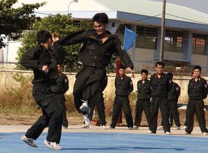 Đối kháng