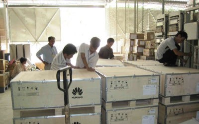 Kiểm tra thiết bị tại kho viễn thông TP.HCM trước khi lắp đặt Dự án MxU
