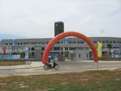 Bệnh viện đa khoa tỉnh Thừa Thiên Huế chính thức đi vào hoạt động.