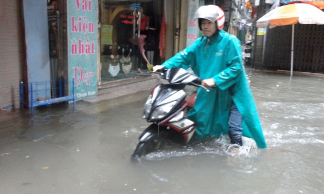 Nước ngang hông xe