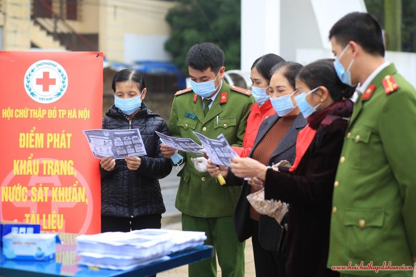 Hà Nội đẩy mạnh tuyên truyền pháp luật về phòng, chống COVID-19.