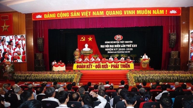 Quang cảnh đại hội