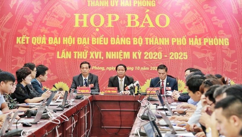 Quang cảnh buổi họp báo