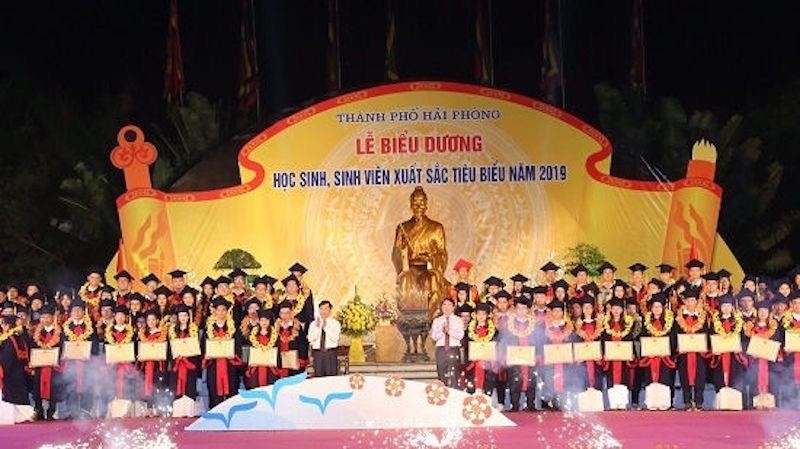 Lễ biểu dương học sinh, sinh viên xuất sắc tiêu biểu của TP Hải Phòng năm 2019.