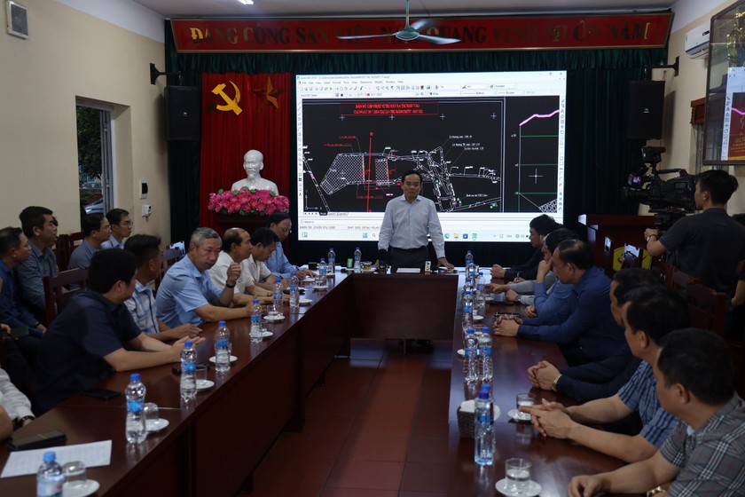 Phó Thủ tướng Trần Lưu Quang kiểm tra công tác khắc phục hậu quả tai nạn hầm lò tại Quảng Ninh ảnh 1