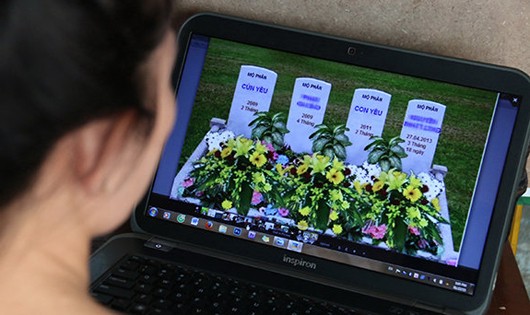 Lập mộ người xưa ở ‘nghĩa trang online’ để trả thù tình cũ