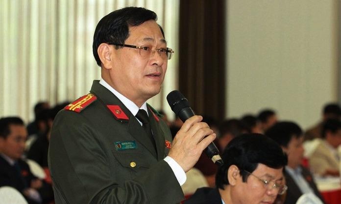 Đại tá Nguyễn Hữu Cầu  Giám đốc Công an tỉnh Nghệ An- cho biết: Cơ quan chức năng phát hiện một số kẻ xấu liên hệ với những người phụ nữ vùng dân tộc thiểu số mang thai từ tháng thứ 6 trở lên, tìm cách đưa sang Trung Quốc.
