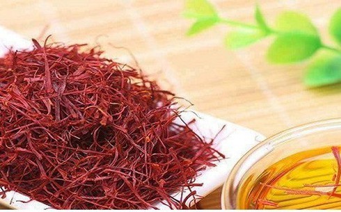 'Ngã ngửa' với công dụng thực của nhụy hoa nghệ tây giá gần nửa tỷ 1kg