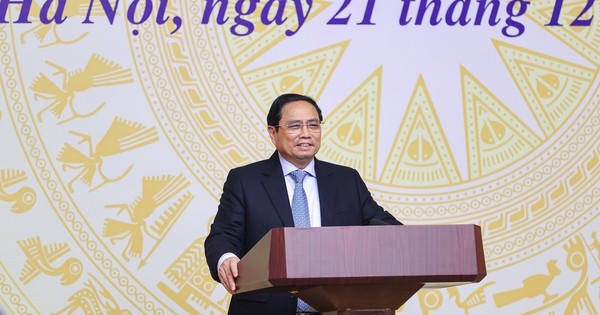 Thủ tướng phát biểu kết luận Hội nghị thúc đẩy thu hút khách du lịch quốc tế vào Việt Nam - Ảnh: VGP/Nhật Bắc