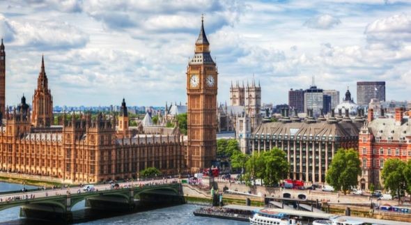 Tháp đồng hồ Big Ben tại thủ đô London, Anh. (Ảnh: Pak Times)