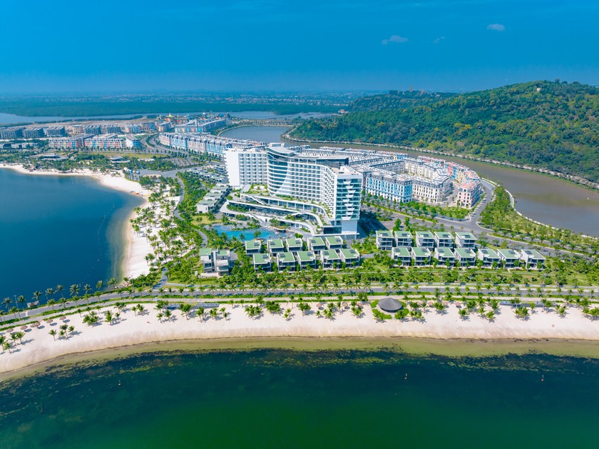 Khách sạn Dream Dragon Resort tiêu chuẩn quốc tế.