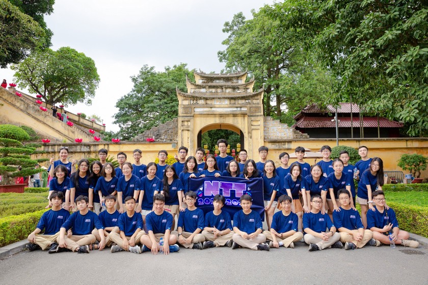Đội hình có 60 lượt thi đỗ trường chuyên tại Hà Nội.