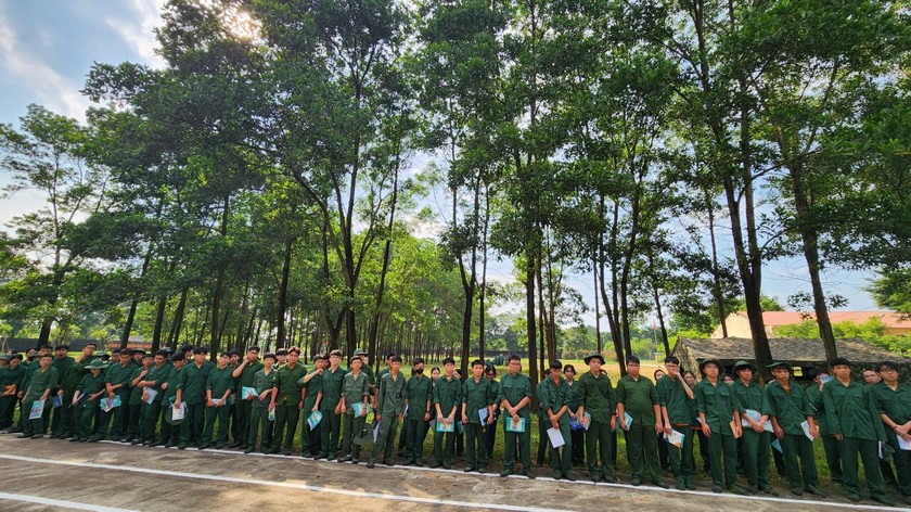 Tăng cường đổi mới, nâng cao chất lượng GDQPAN, giáo dục lòng yêu nước, tự hào, tự tôn dân tộc, ý thức trách nhiệm đối với sự nghiệp xây dựng và bảo vệ Tổ quốc. 