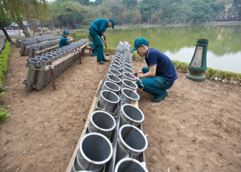 Cận cảnh trận địa pháo hoa lớn nhất thủ đô đêm Giao thừa