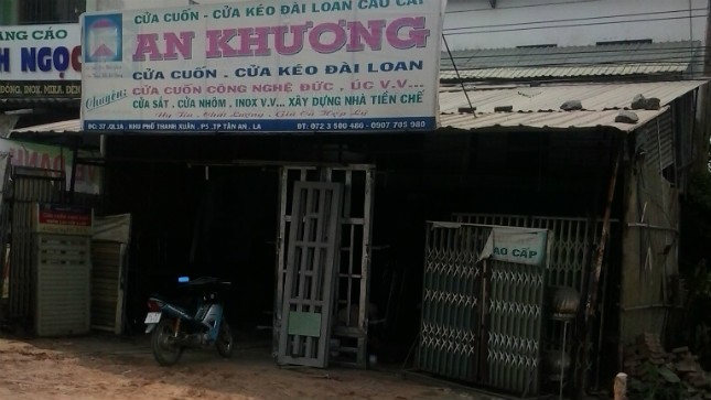 Cửa hiệu An Khương là nhà ông Sơn. Ảnh: Thúy Hồng