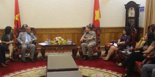 Bộ trưởng Hà Hùng Cường tiếp xã giao Trưởng đại diện Unicef tại Việt Nam