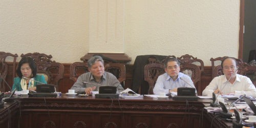 Bộ trưởng Bộ Tư pháp Hà Hùng Cường cùng các Thứ trưởng chủ trì nghe báo cáo rà soát Dự thảo Bộ luật Dân sự (sửa đổi)