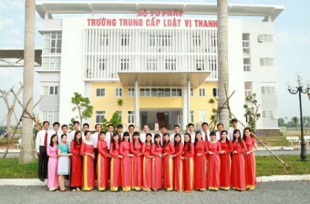 Trường Trung cấp Luật Vị Thanh tuyển sinh năm 2015