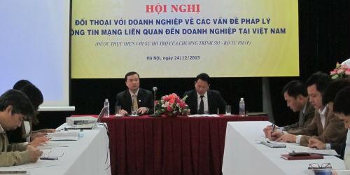 Các đại biểu tại hội nghị